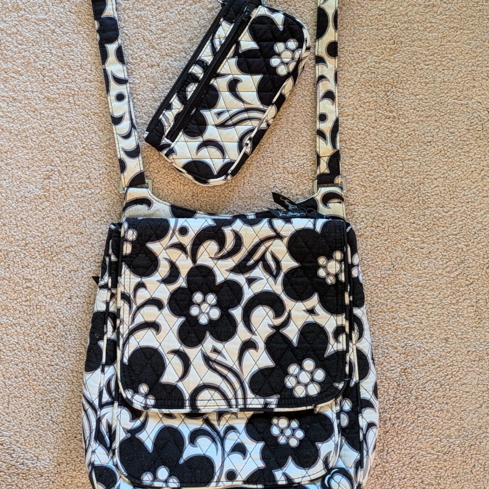 Vera Bradley Hipster‎ Crossbody Bag & Matching Wallet Set Black White Floral